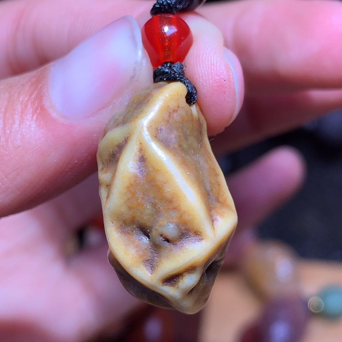 未镶嵌玛瑙/玉髓珠宝半成品