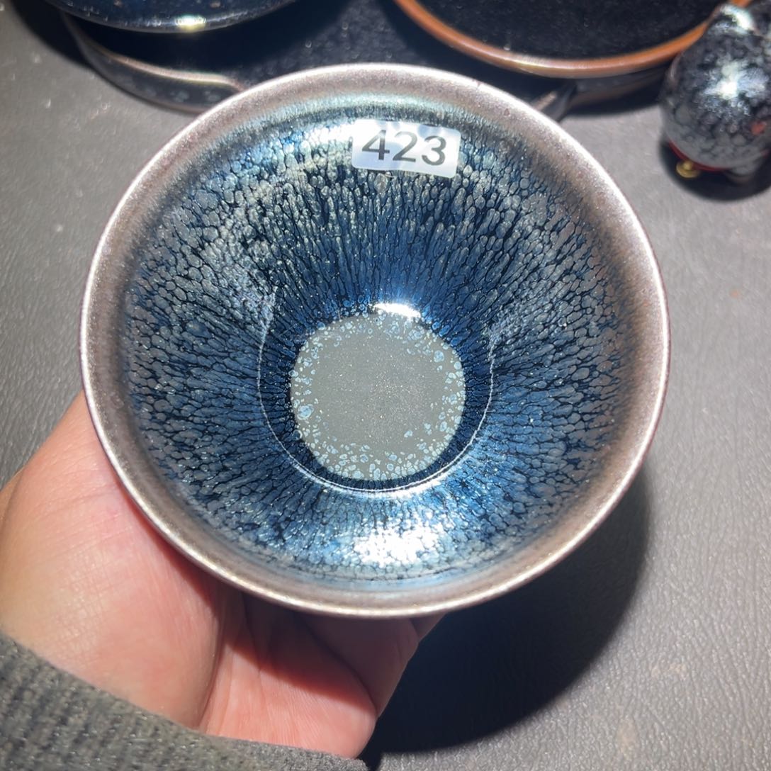 茶盏我想去买东西的路上我