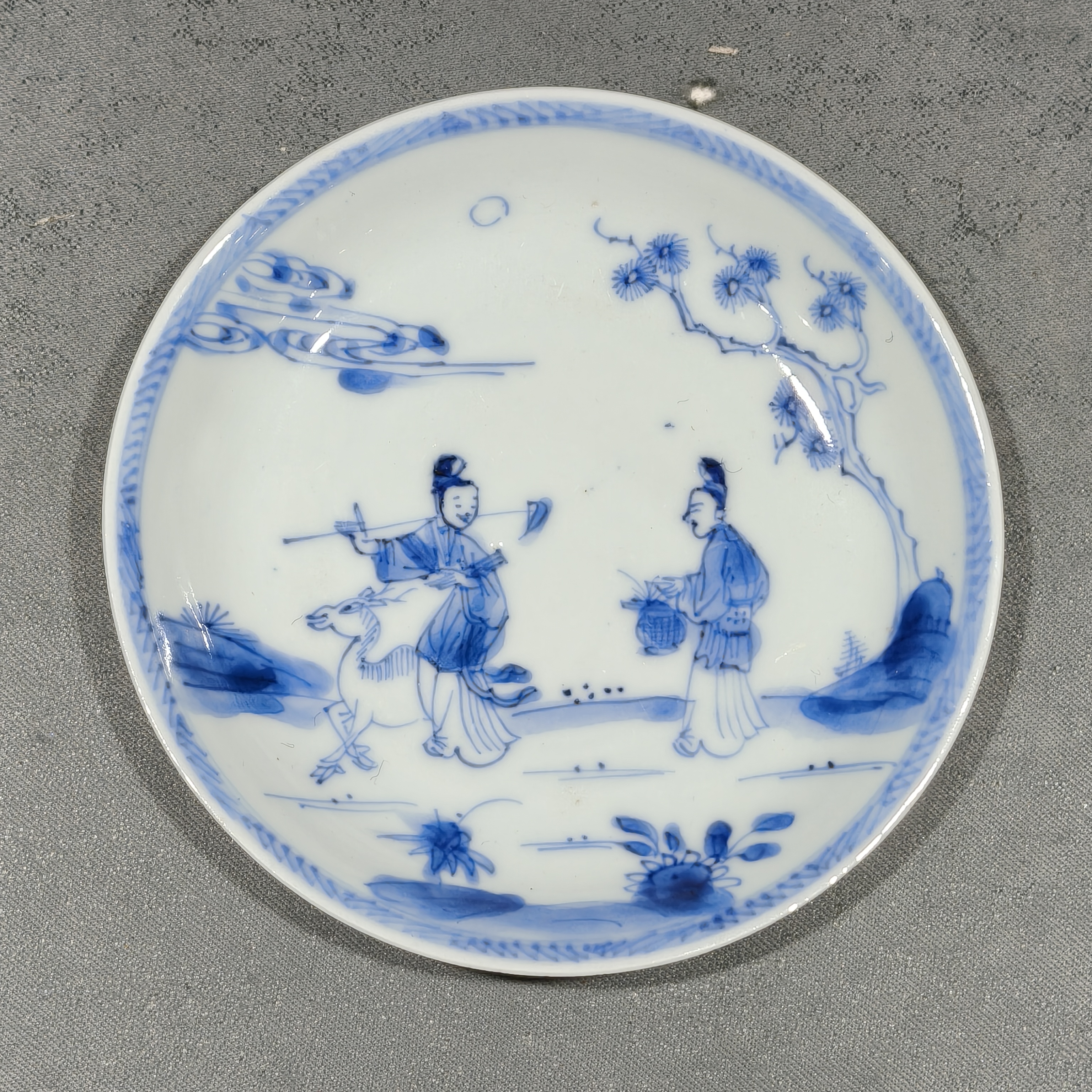青花人物故事小碟