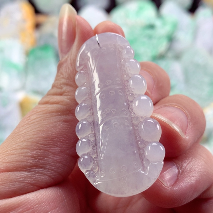 【闪购商品】翡翠吊坠(不含链)未镶嵌