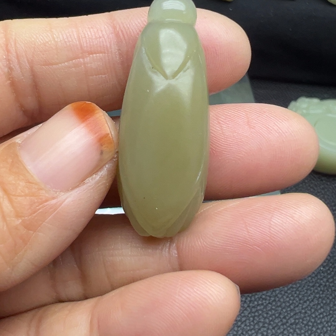 和田玉（糖玉）未镶嵌吊坠(不含链)
