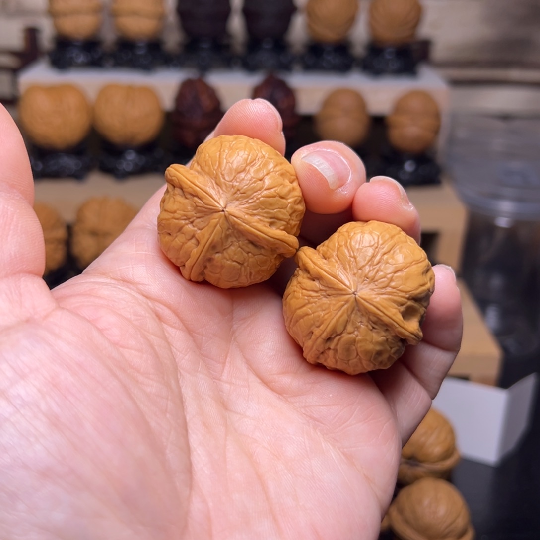 文玩核桃吊坠11w炸三