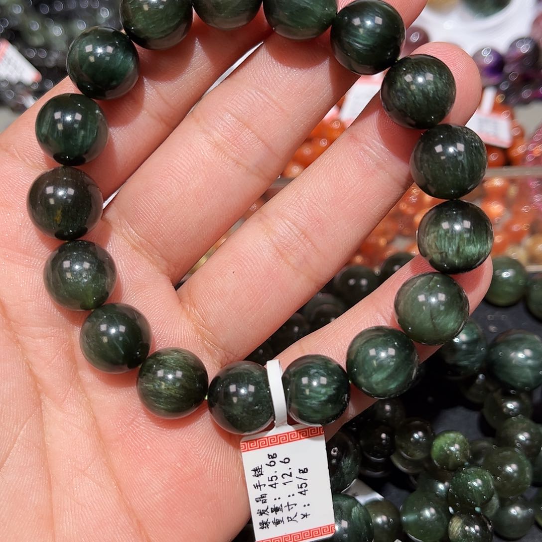 水晶手链未镶嵌找*?钛晶手串