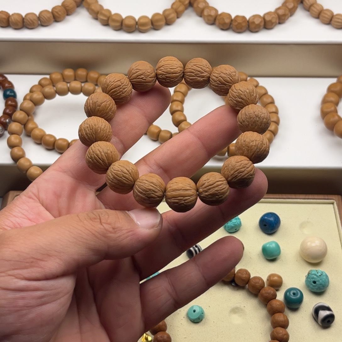 猴头核桃吊坠m**e原皮