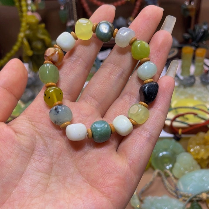 蛇纹石玉手链未镶嵌