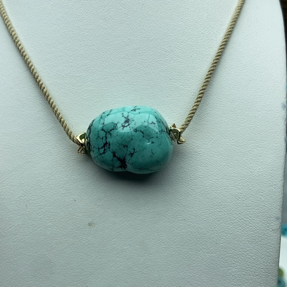 绿松石未镶嵌随形锁骨链