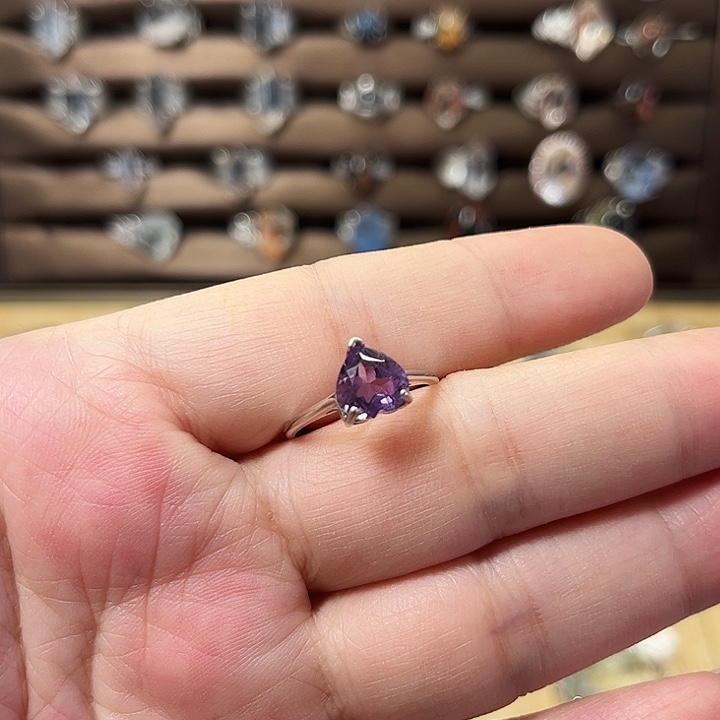 银S925镶嵌水晶戒指