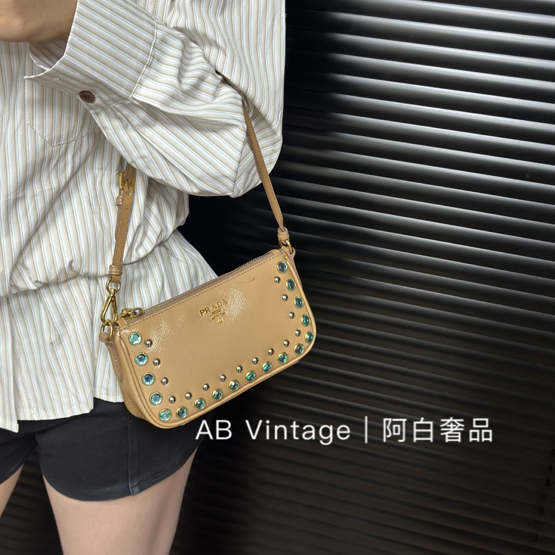 95新 Prada/普拉达 阿白奢品/宝石腋下包