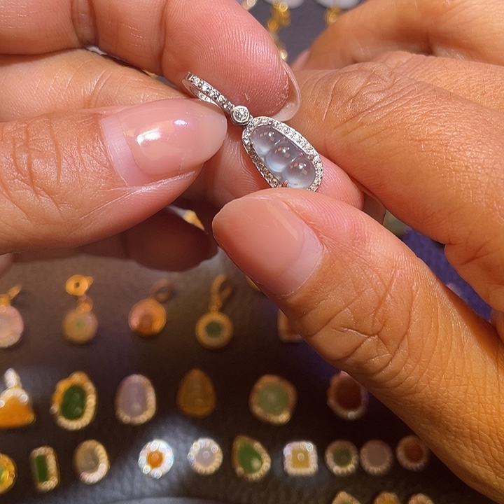 翡翠银S925镶嵌颈饰