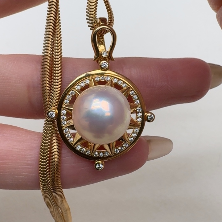 拼合珍珠（马贝珠）颈饰银S925镶嵌