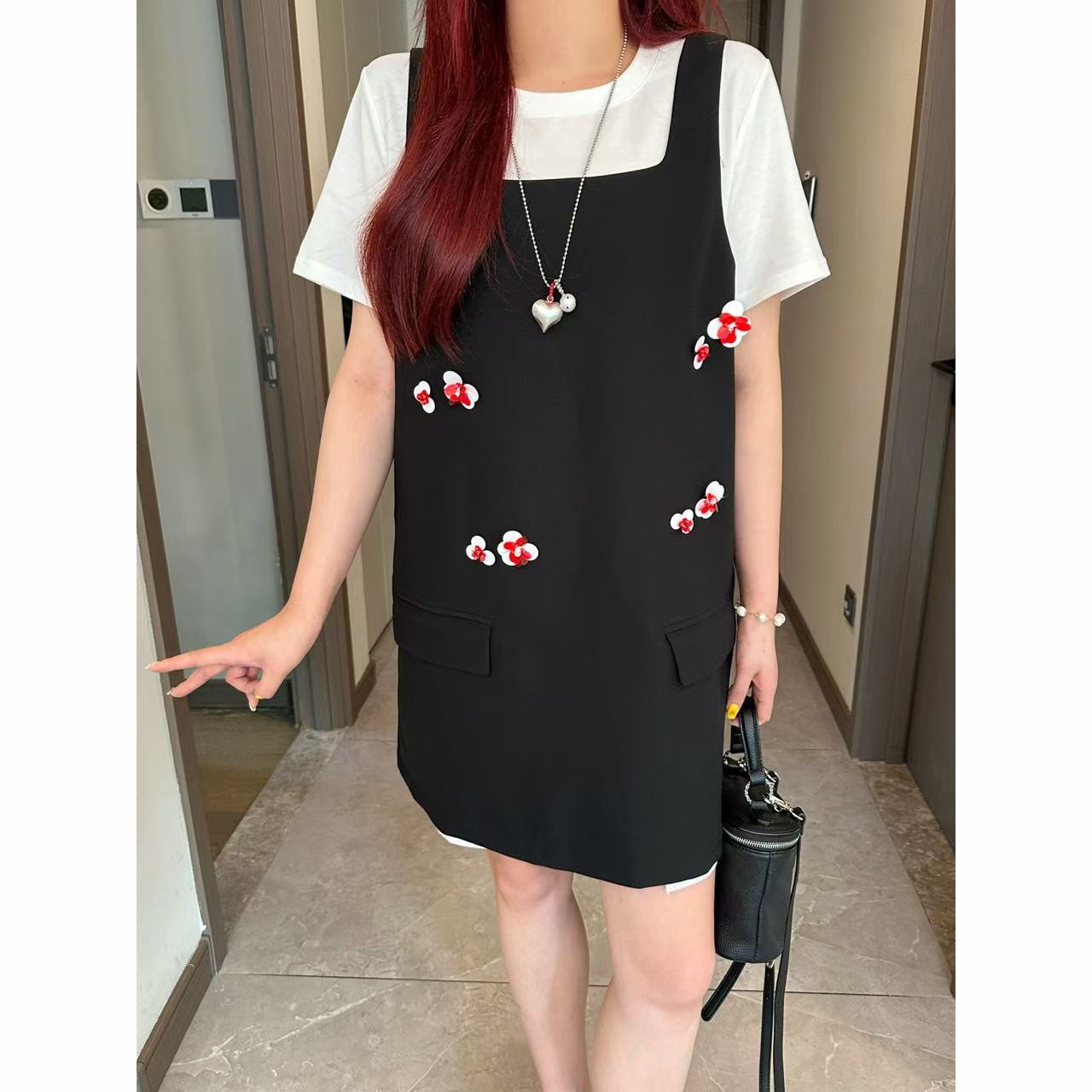 Xiaix【春田花花背带裙】25年时尚夏款显瘦气质连衣裙BQ250509