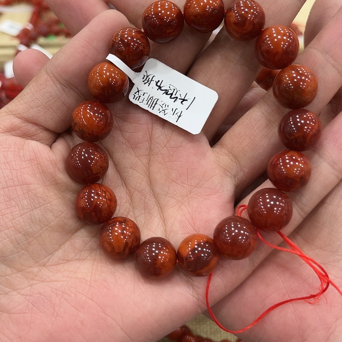 合金手链南红玛瑙原矿牛血火焰卡12w