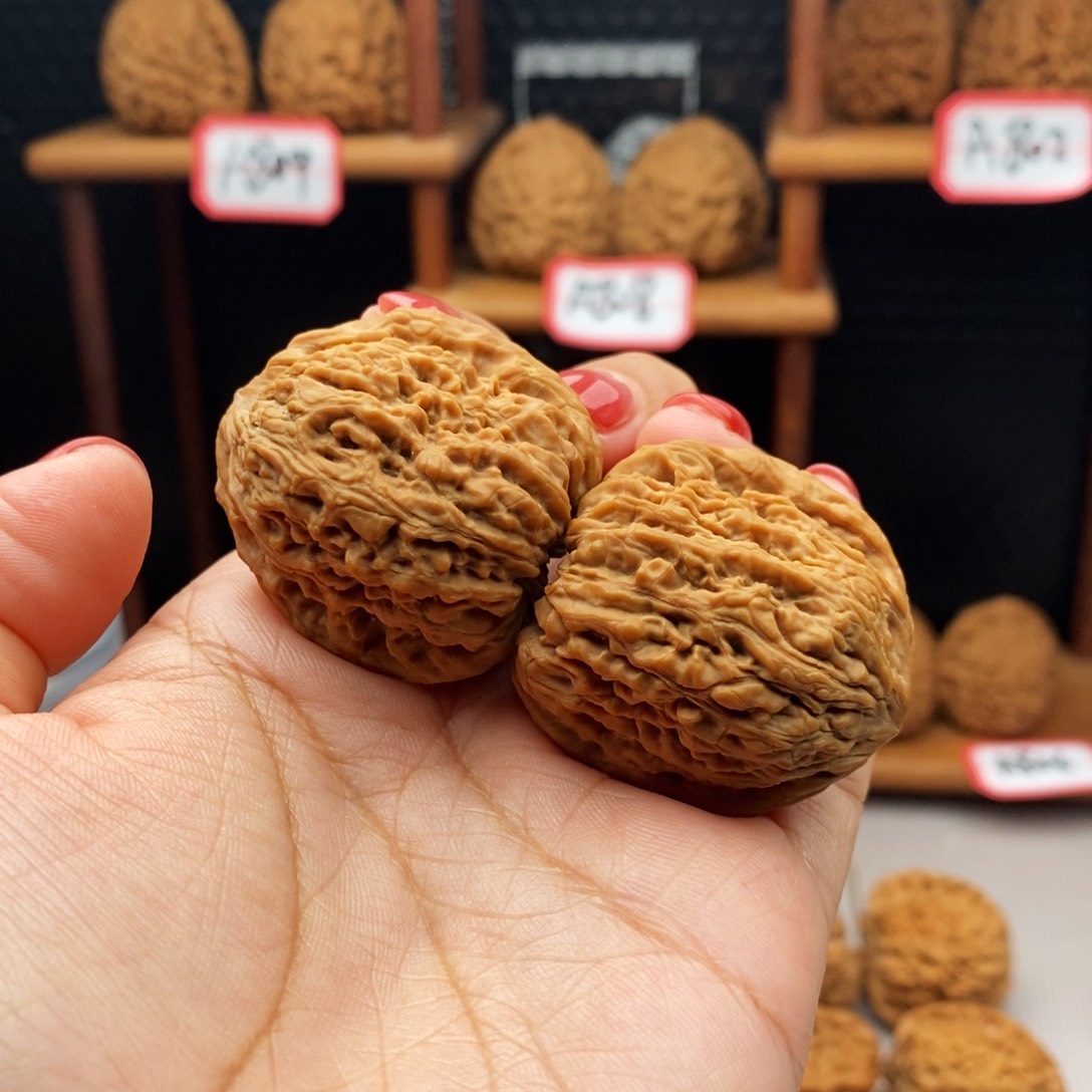 吊坠文玩核桃南疆4右