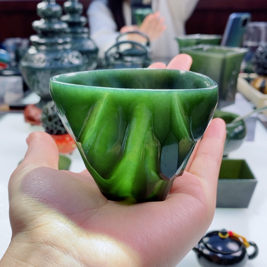 和田玉（青玉）摆件未镶嵌