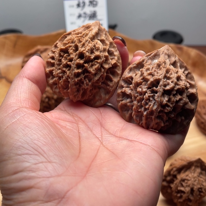 玉***门核桃手串/手链秦岭野生核桃