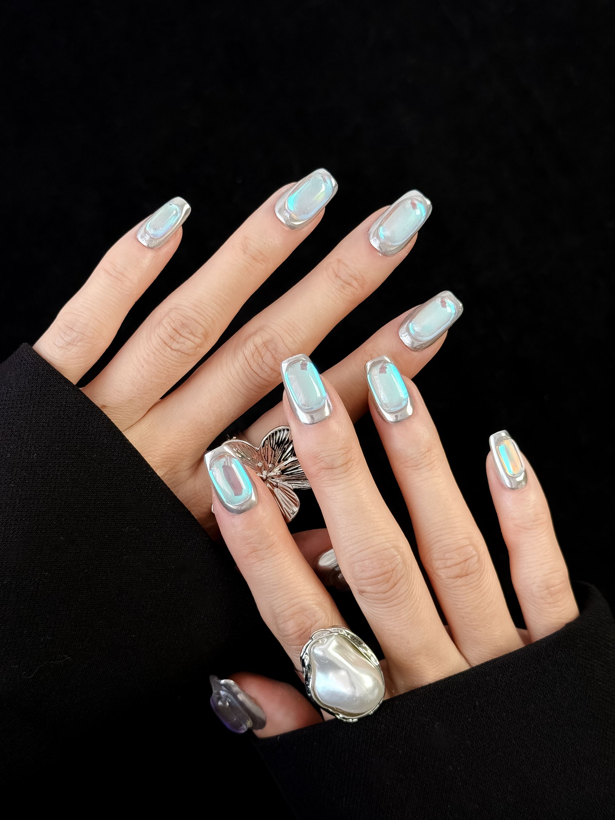 纯手工穿戴甲银色爆闪极光短款美甲显白甜酷穿戴甲穿戴美甲穿戴甲