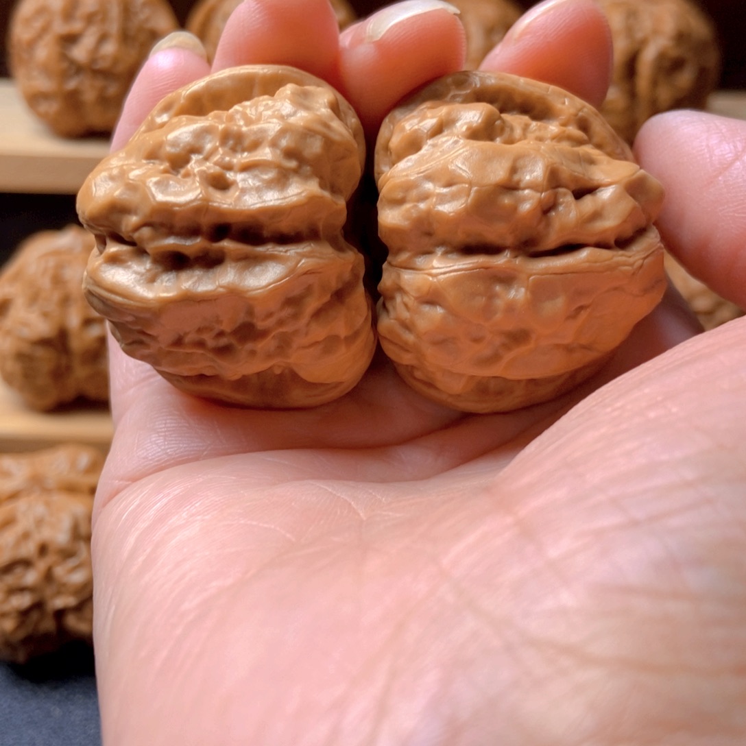 冷***7文玩核桃吊坠蛤蟆头