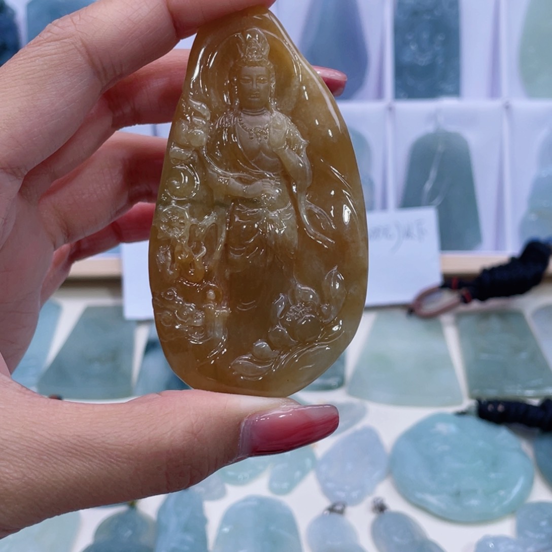 翡翠颈饰未镶嵌随**德