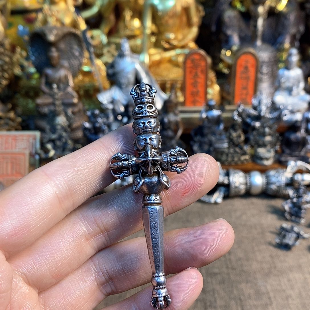 精品铜器摆件收收藏藏