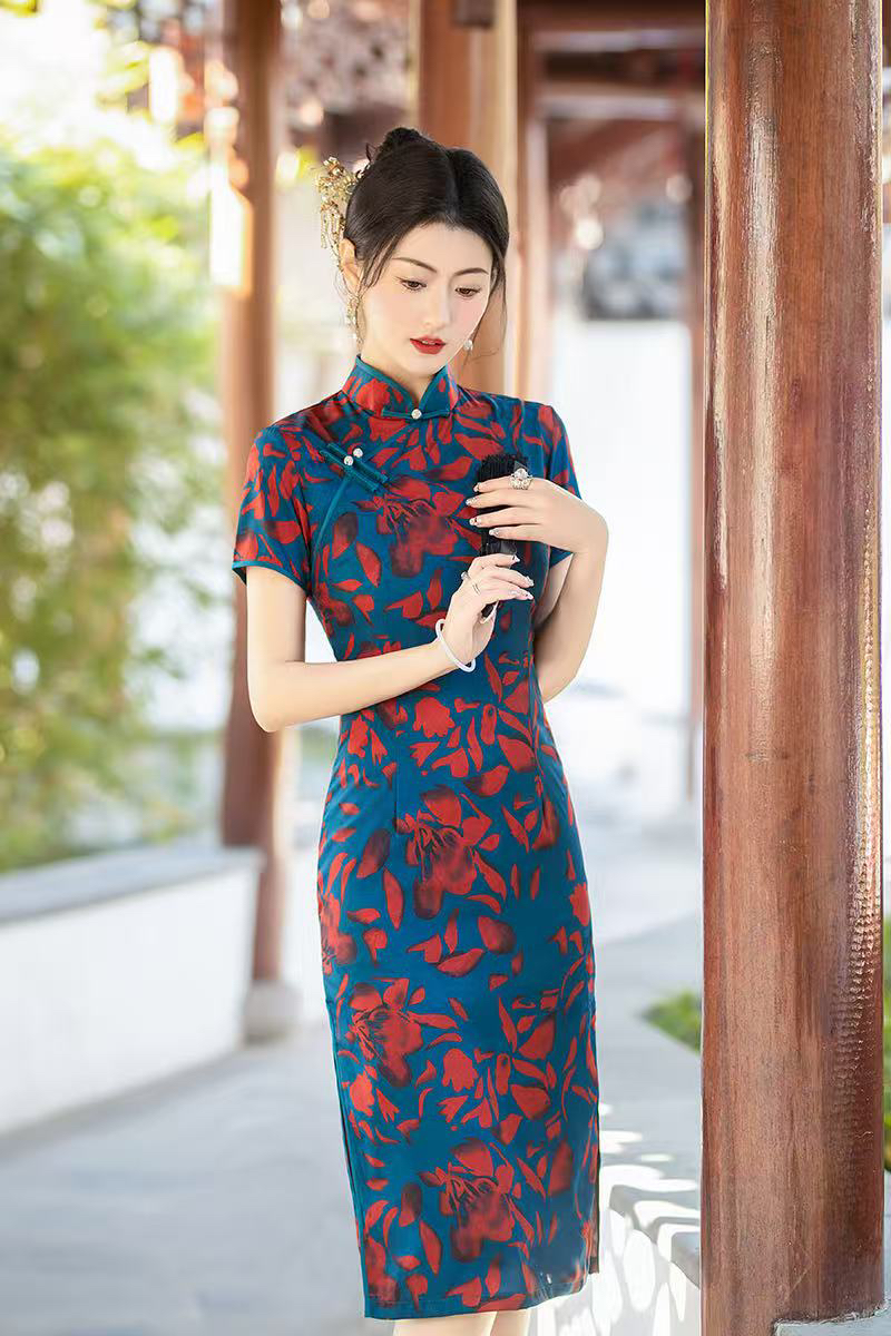 【687】106cm双层  红云纱缎气质旗袍