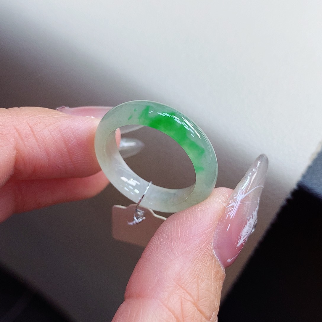 翡翠戒指未镶嵌18号