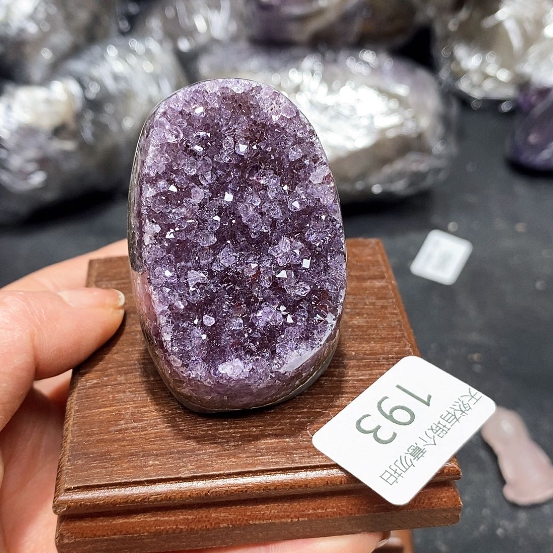 水晶大型摆件（非配饰）未镶嵌