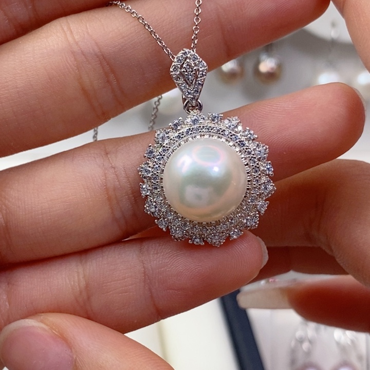 未镶嵌淡水珍珠吊坠(赠链)