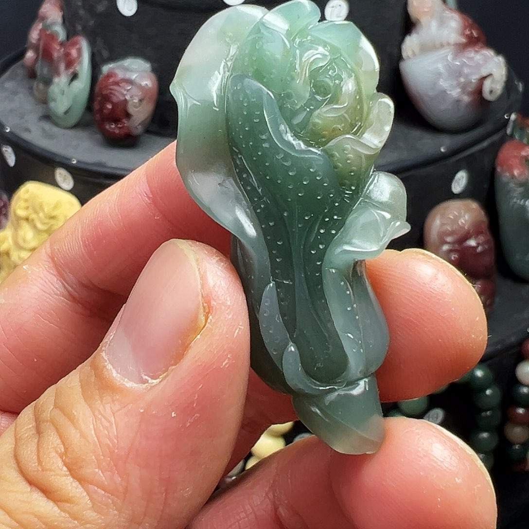 玛瑙/玉髓未镶嵌秦紫玉