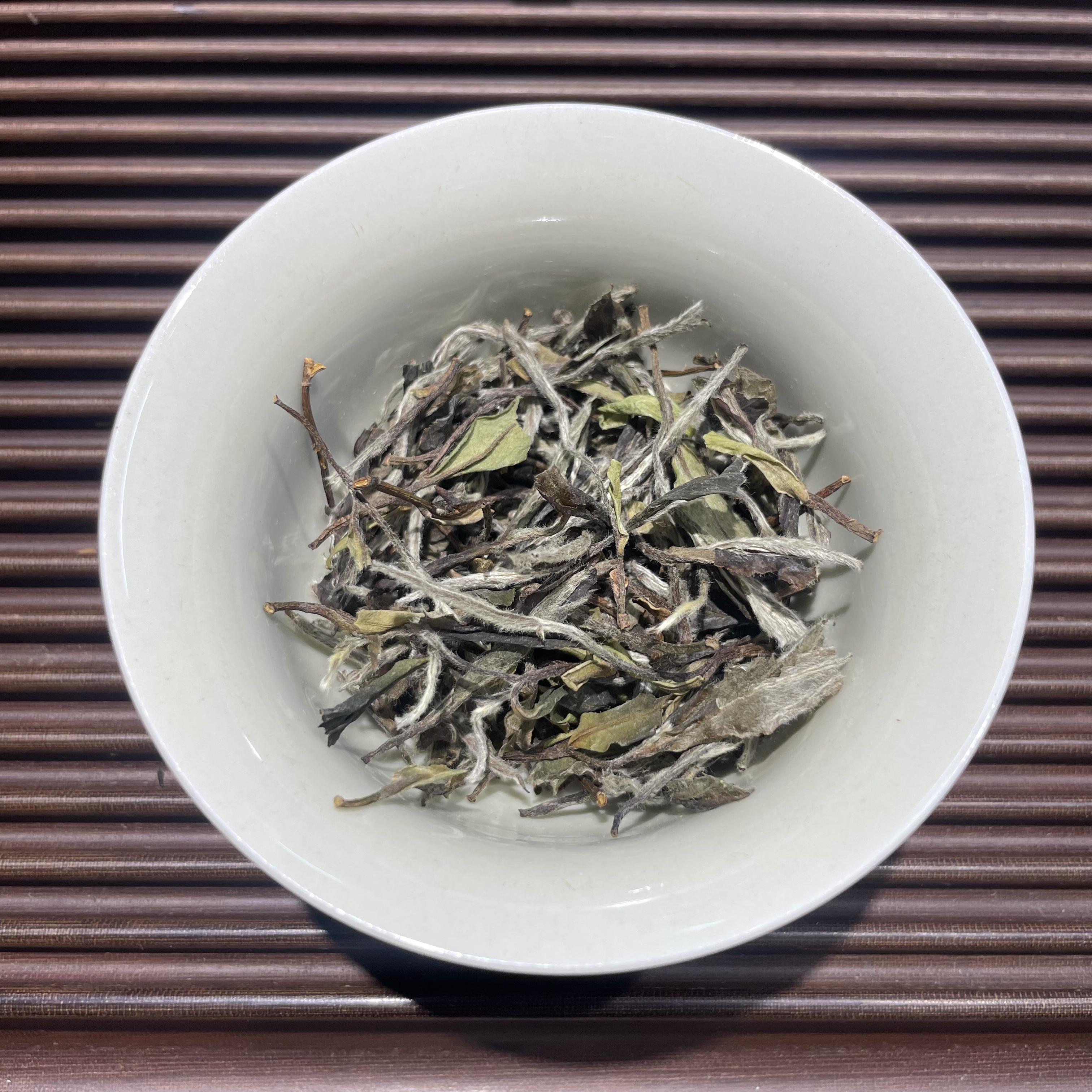 （2017荒野白牡丹）正宗福鼎管阳高山白茶2017年荒野白牡丹亳香密甜