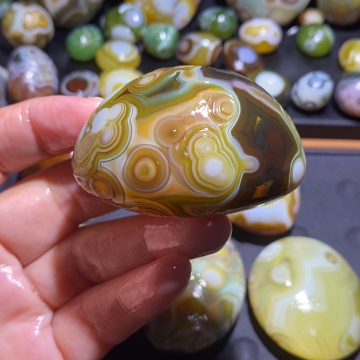 未镶嵌玛瑙/玉髓珠宝半成品152