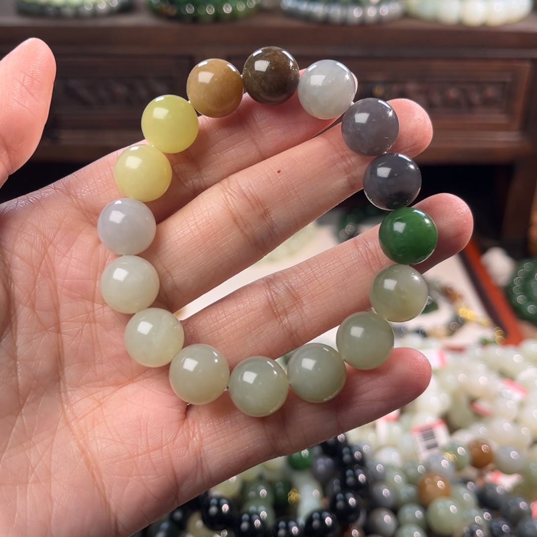 和田玉未镶嵌手链