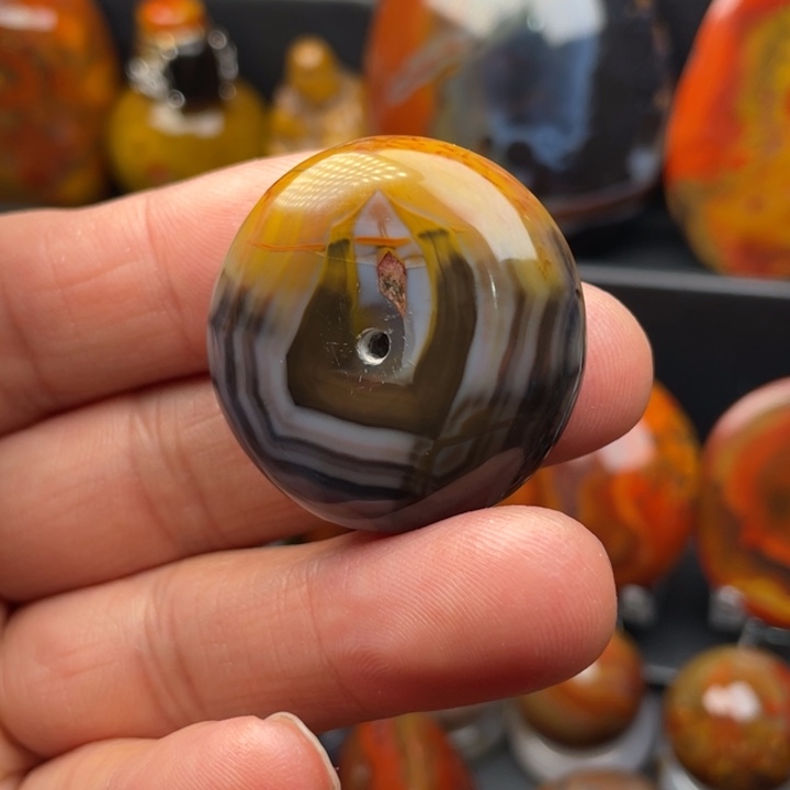 玛瑙/玉髓颈饰未镶嵌