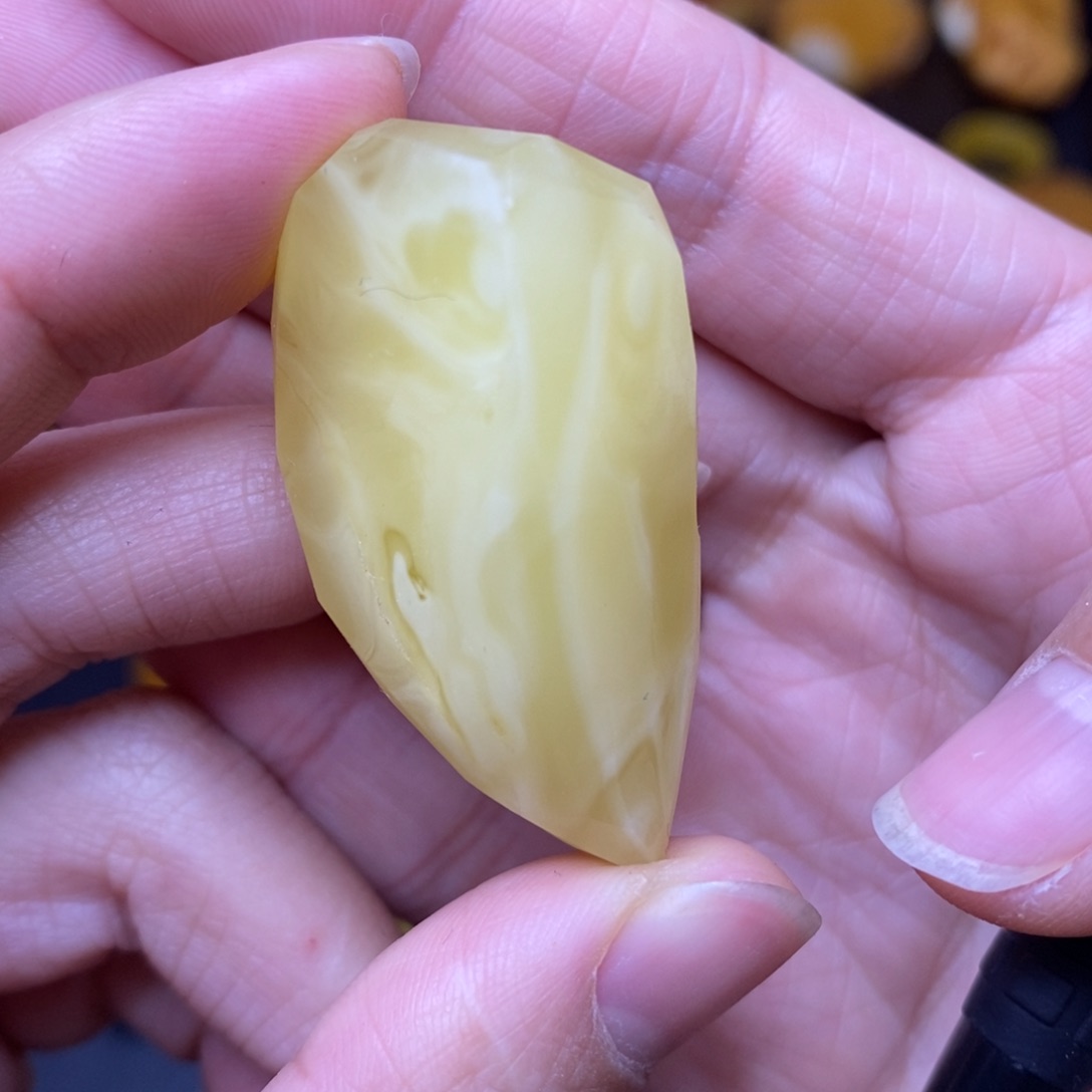 未镶嵌定制蜜蜡花*乐胖