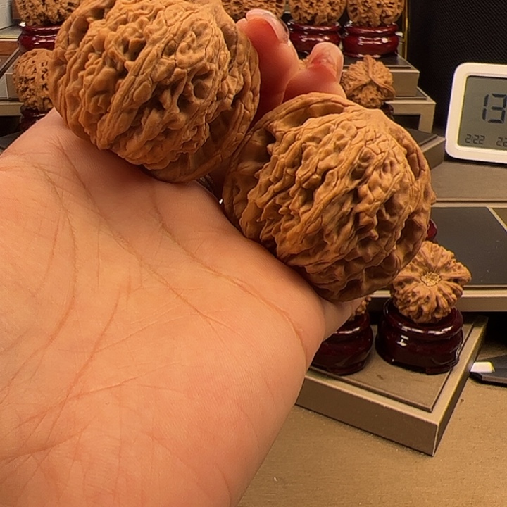 文玩核桃把件44 虎头j-025