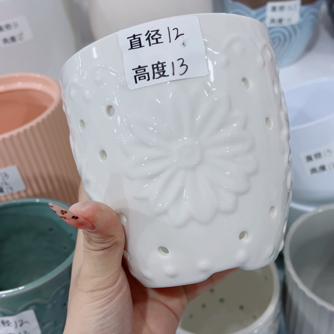 有孔陶瓷花盆，满10米包邮发货