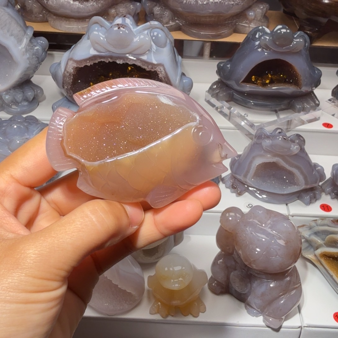 信***啊玛瑙/玉髓未镶嵌把件