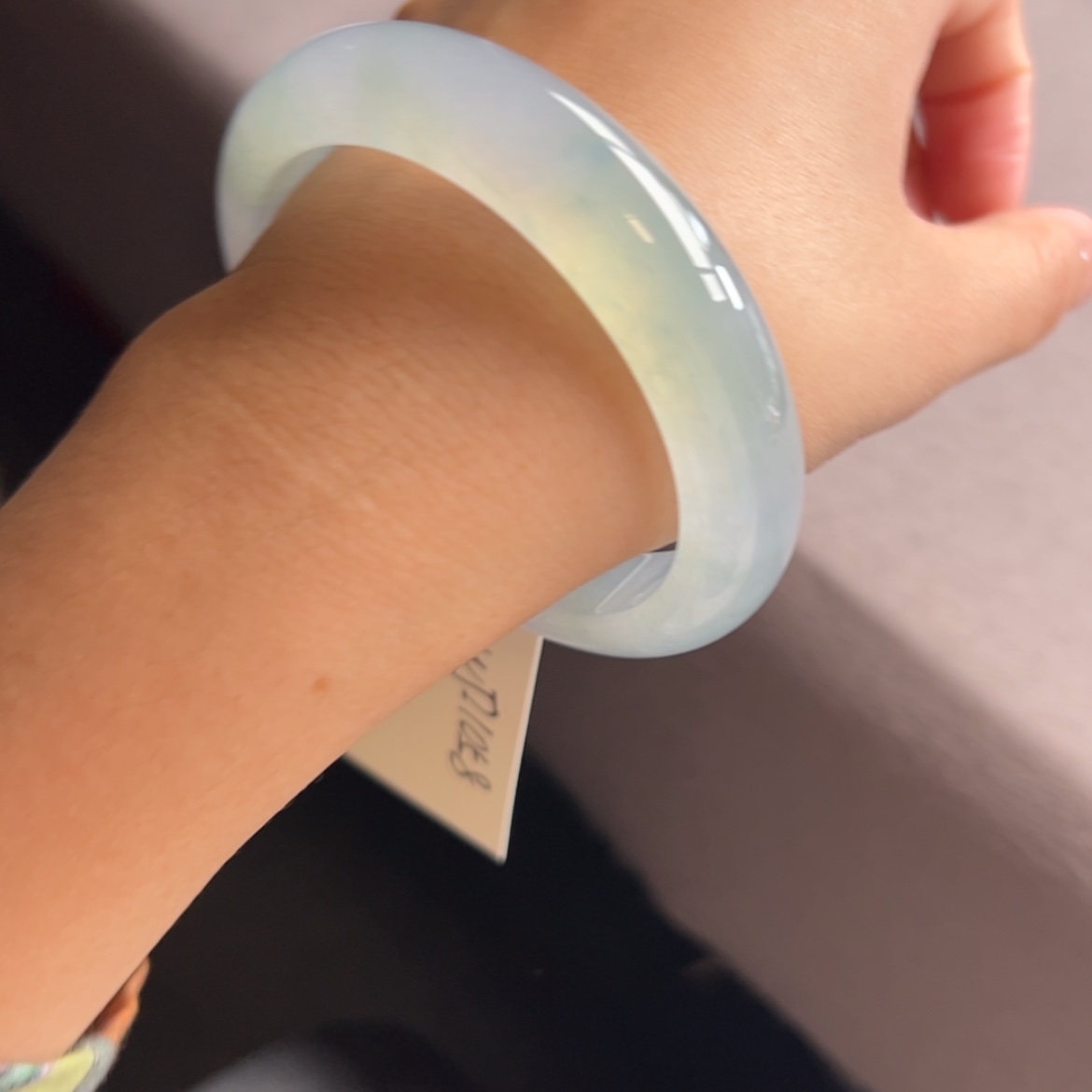 【闪购商品】翡翠手镯未镶嵌飘色