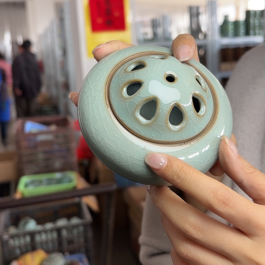 龙泉云间青瓷小米茶器