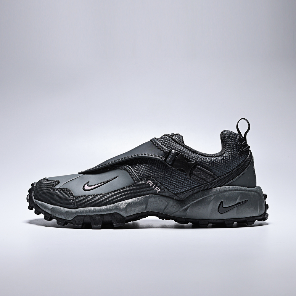 �����ƷNIKE�Ϳ����� ACG PHASSAD �ٴ���˶�ЬHM7133-003