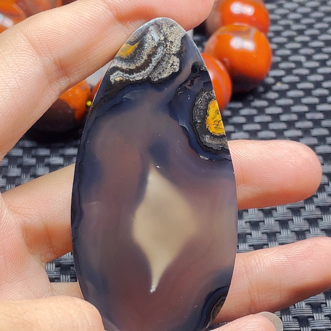 玛瑙/玉髓玛瑙未镶嵌玉*缘
