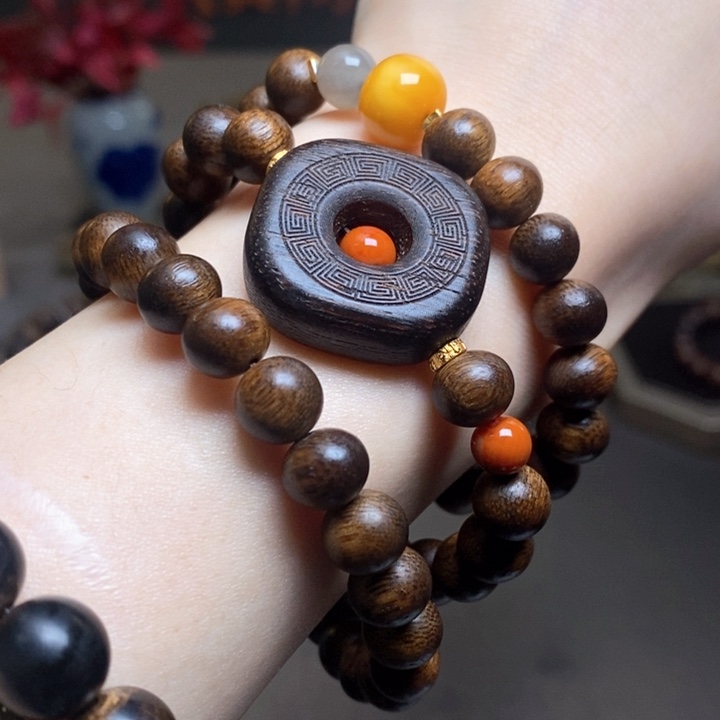 沉香手串越南芽庄绿棋帝王玉化0.8+芽庄白棋沉香木雕配饰