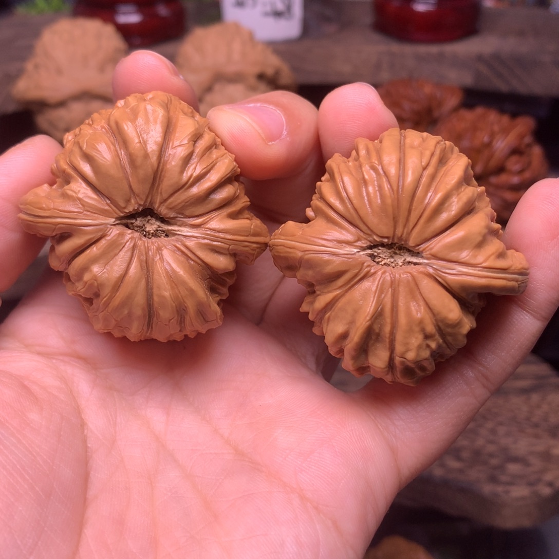 文玩核桃吊坠43楼王