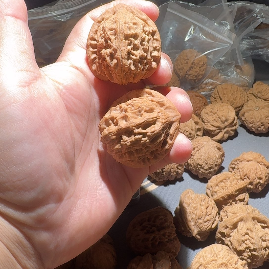 还***来把件文玩核桃清东邻元宝狮子头