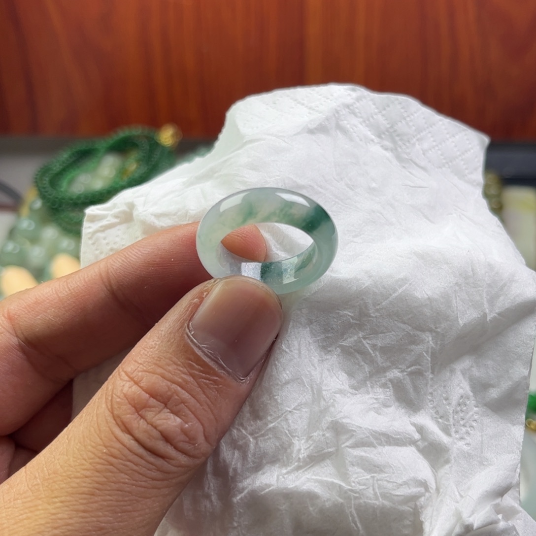 定制翡翠未镶嵌天然缅甸翡翠戒圈