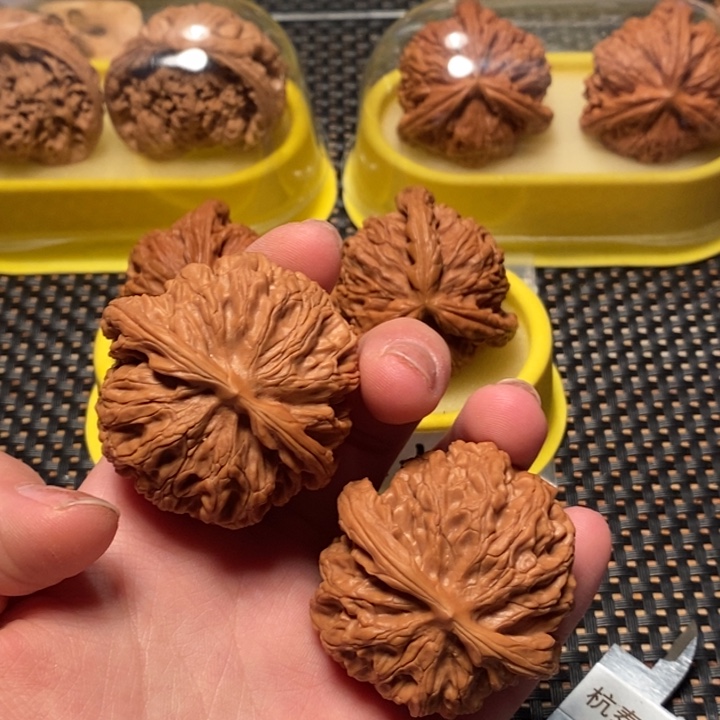 吊坠桃核45苹果园