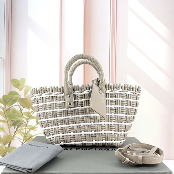 95新/巴黎世家/市场价39000/包包/250210RN0015