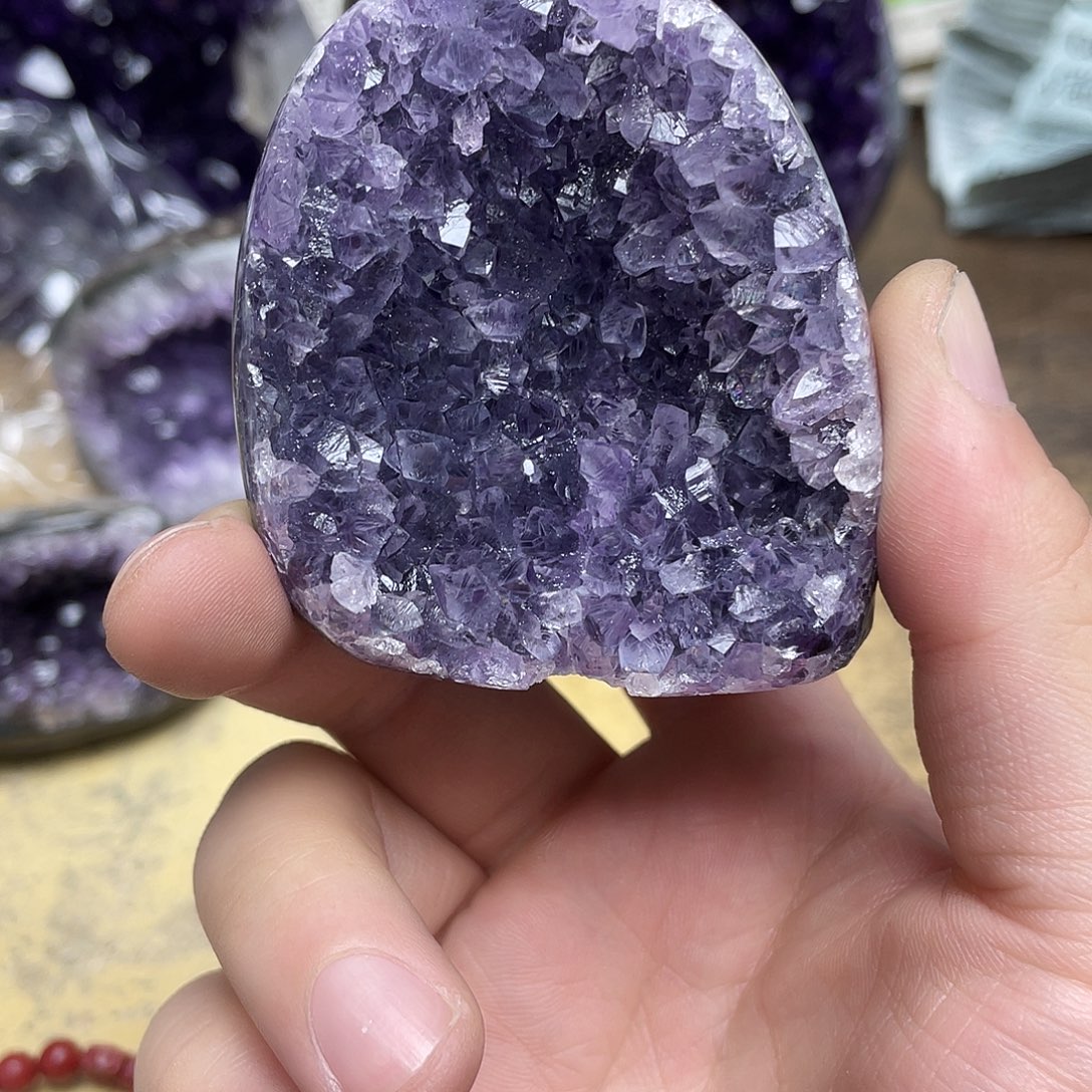 未镶嵌大型摆件（非配饰）紫晶