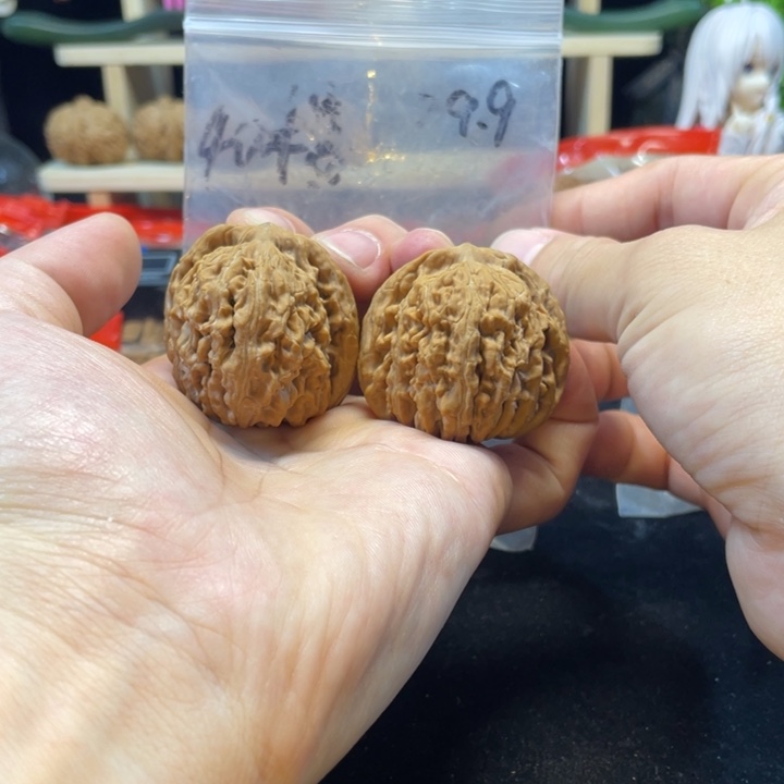 文玩核桃把件40四座楼