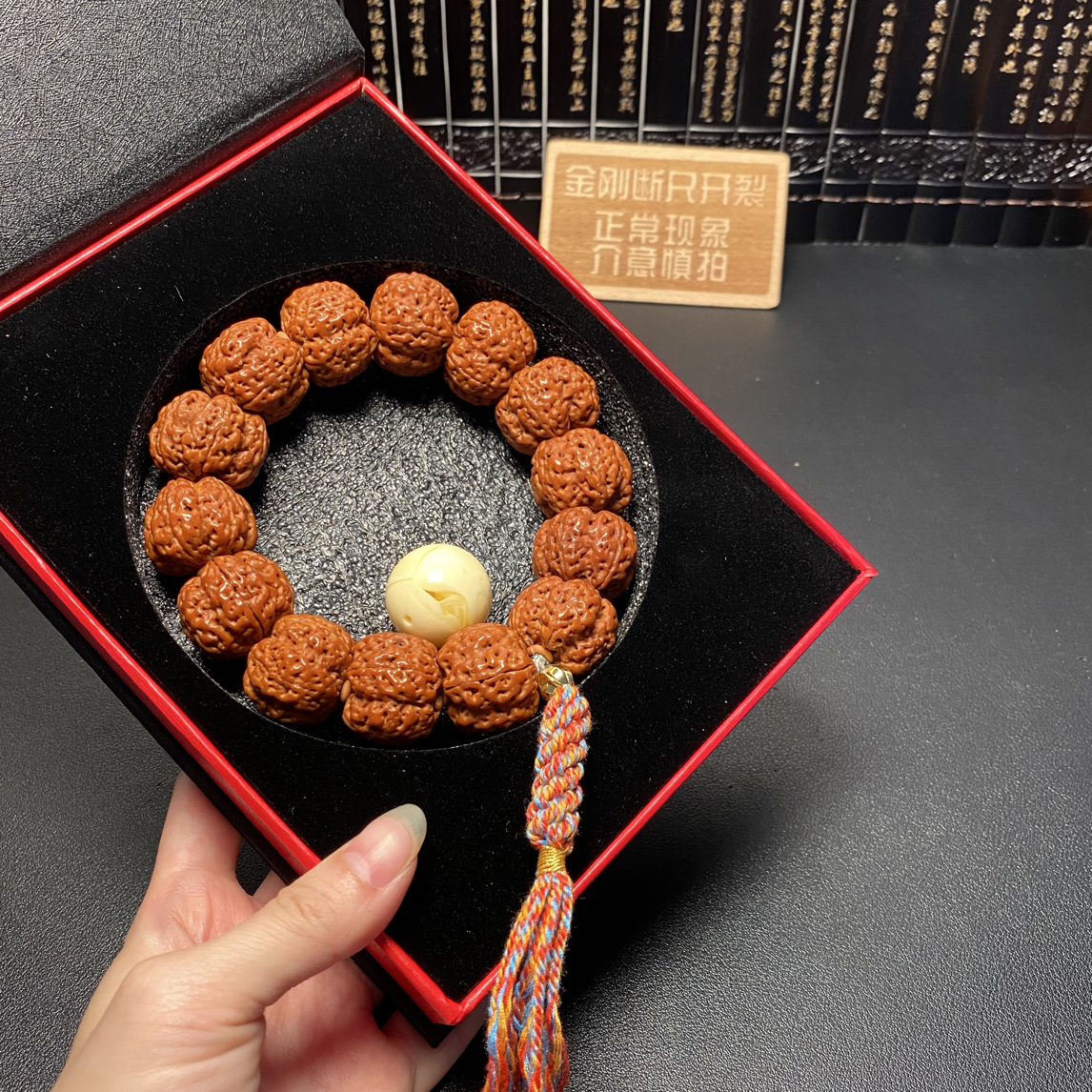 严选货头，水晶皮安娜蜂王（7号）