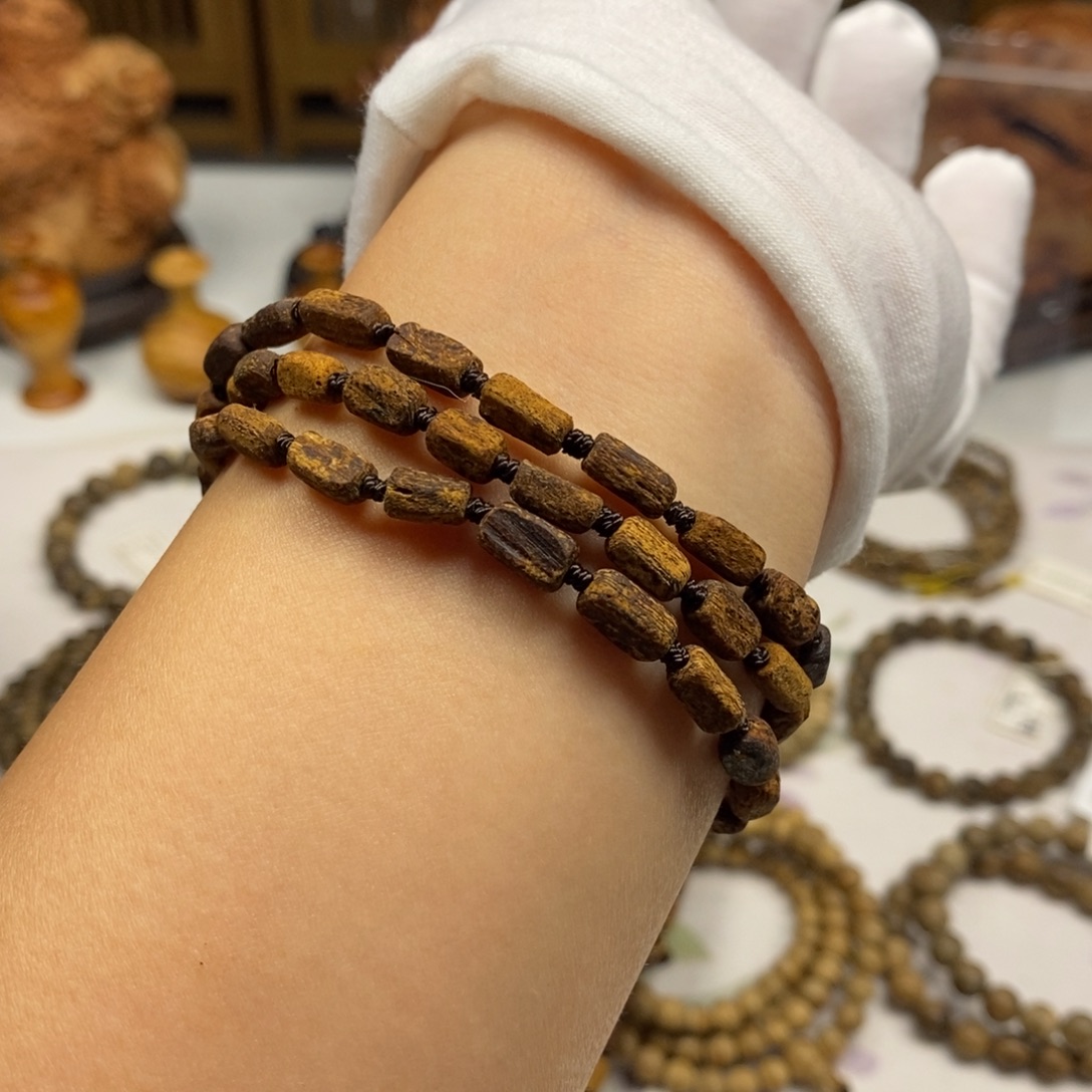 沉香手串斯里兰卡土沉 随形 5克